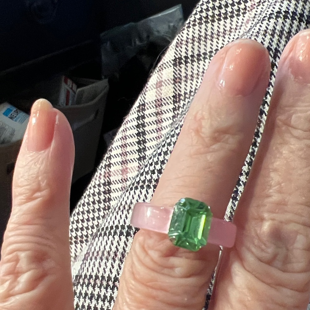 🆕️Choose color Lucite Ring size 7